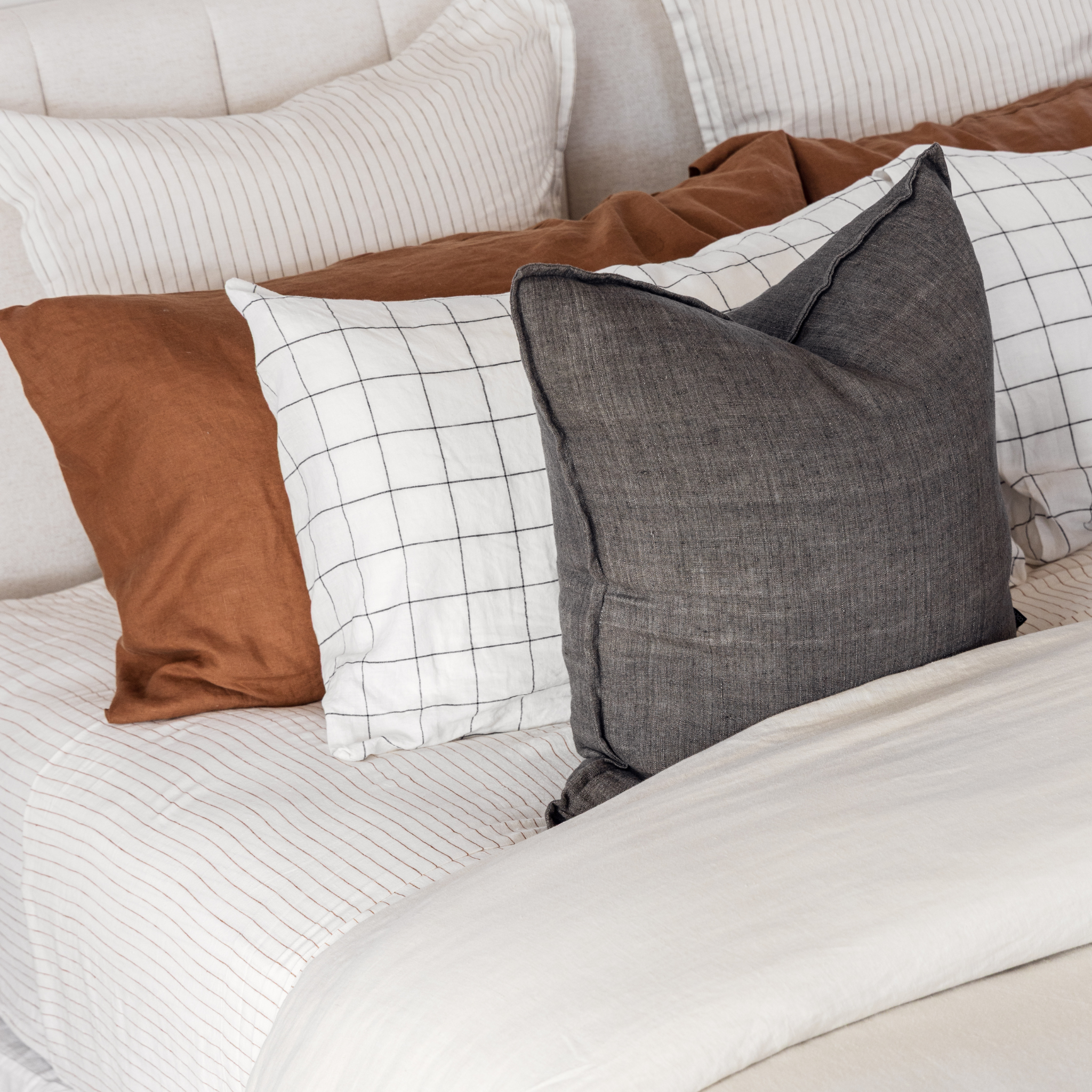 Ash Grid Standard Linen Pillowcase (Set of 2)