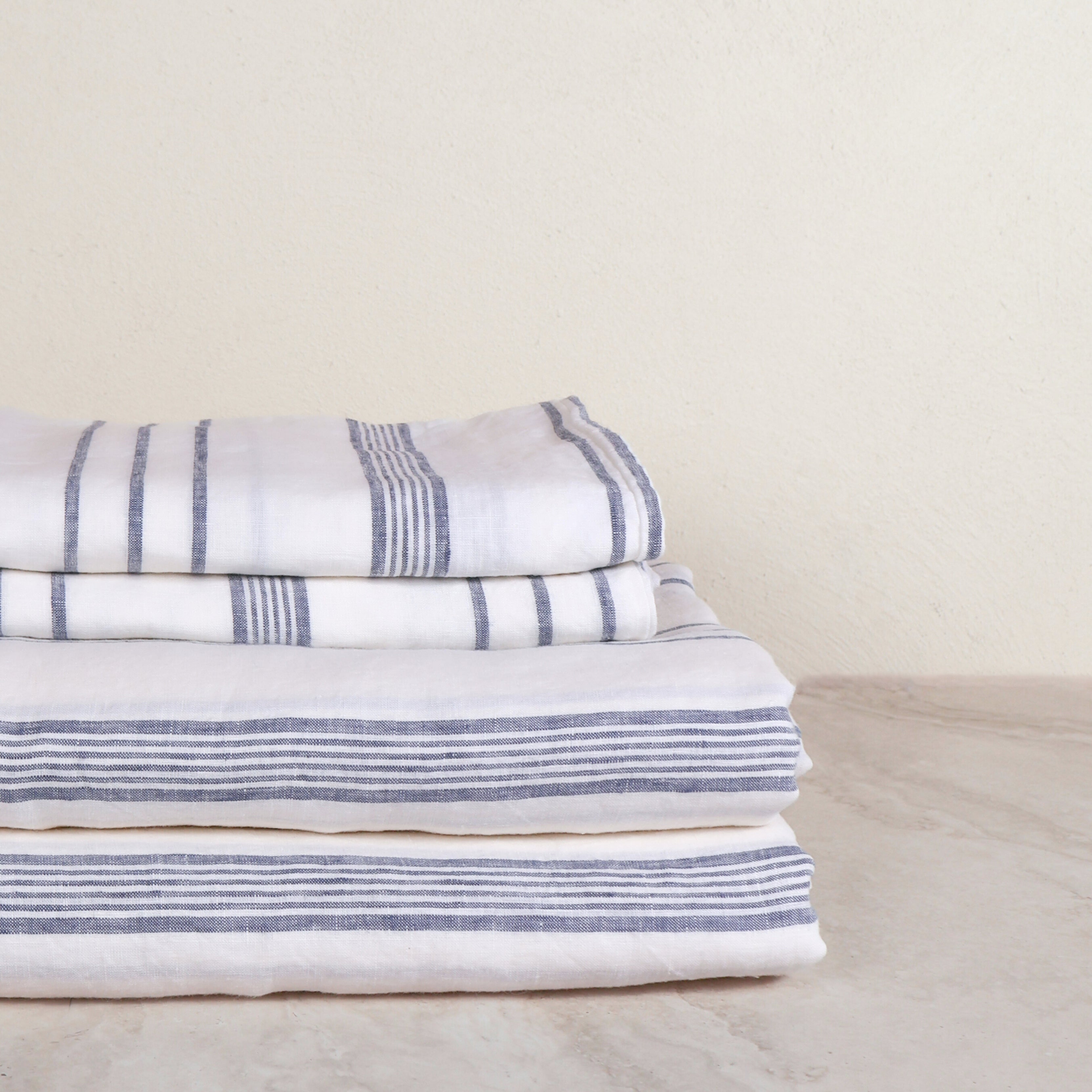 Linen Social Blue Amalffi Sheet Set