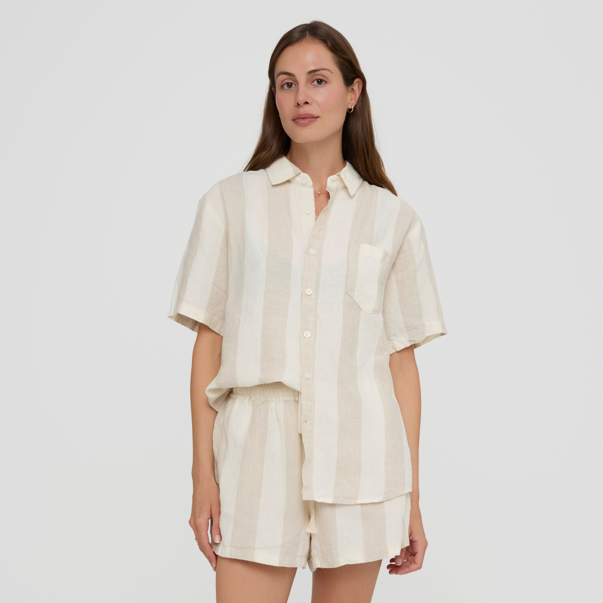 Women’s linen short sleeve pyjama shirt with button front