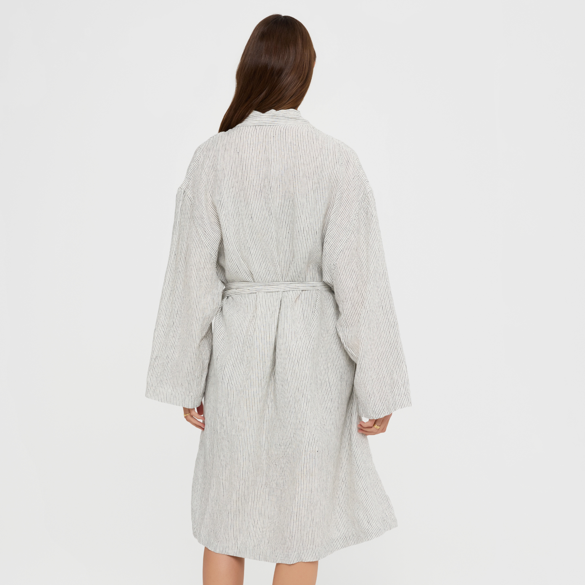Relaxed fit linen robe made from European Flax linen