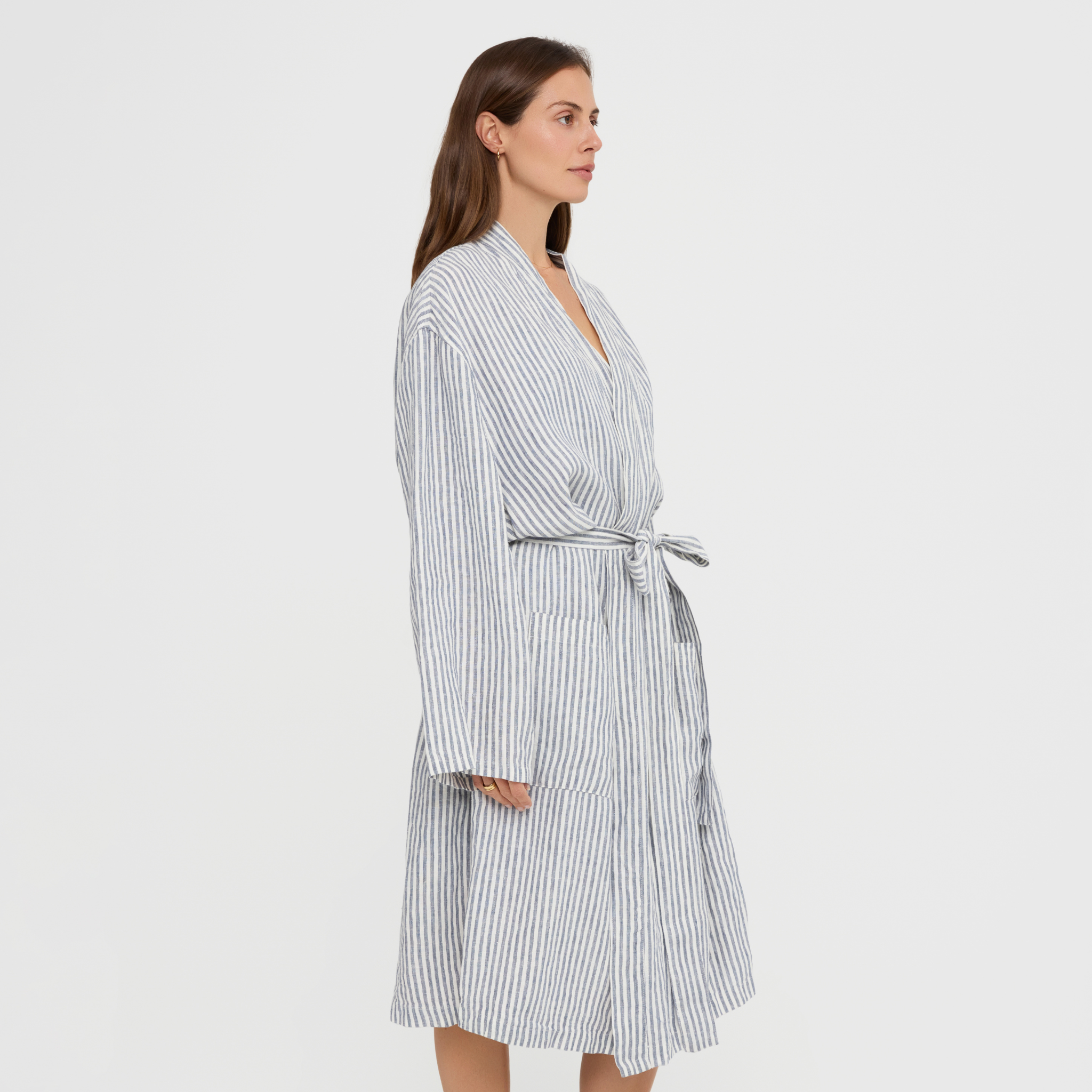 Women’s linen robe with waist tie and relaxed fit